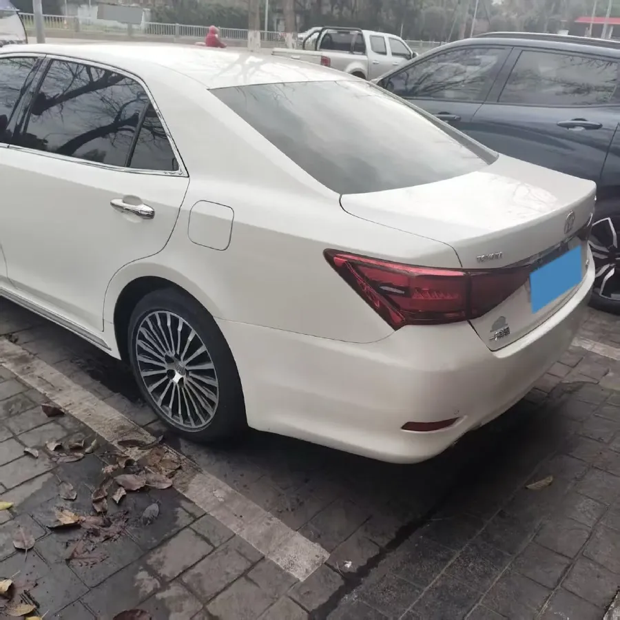 2018 Toyota Highlander 2.0T 220HP L4 6AT,autocango,china used car exporter,china ev exporter,chinese used car exporter,chinese used ev exporter