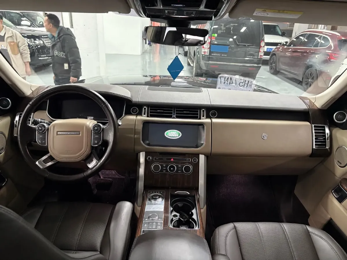2017 Land Rover Range Rover 3.0T 381HP V6 8AT,autocango,china used car exporter,china ev exporter,chinese used car exporter,chinese used ev exporter