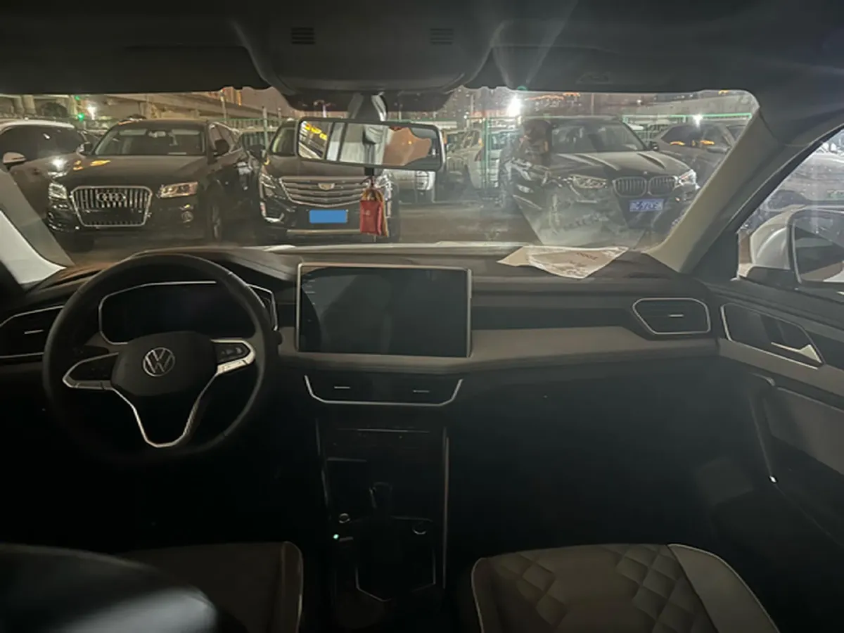 2024 Volkswagen Tayron X 2.0T 186HP L4 7DCT,autocango,china used car exporter,china ev exporter,chinese used car exporter,chinese used ev exporter