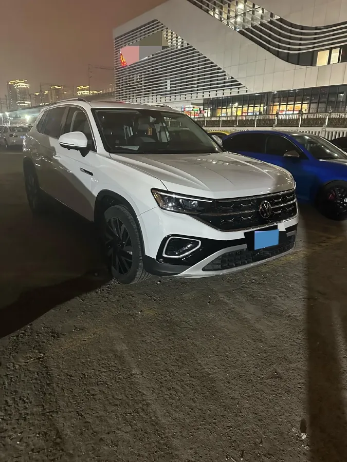 2024 Volkswagen Tayron X 2.0T 186HP L4 7DCT,autocango,china used car exporter,china ev exporter,chinese used car exporter,chinese used ev exporter