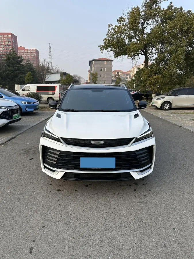 2025 Geely Coolray 1.5T 181HP L4 7DCT,autocango,china used car exporter,china ev exporter,chinese used car exporter,chinese used ev exporter