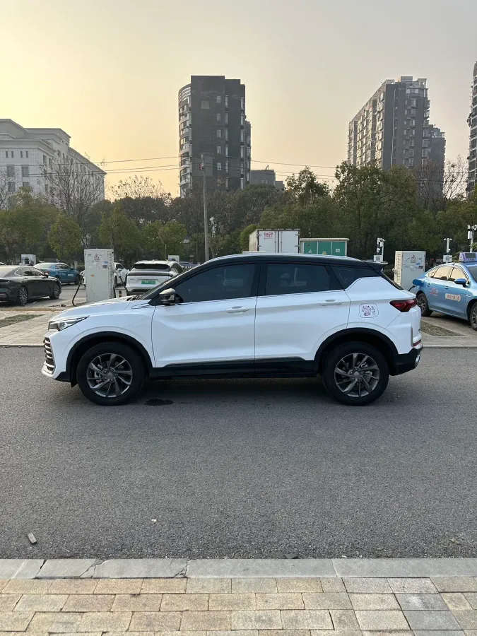 2025 Geely Coolray 1.5T 181HP L4 7DCT,autocango,china used car exporter,china ev exporter,chinese used car exporter,chinese used ev exporter