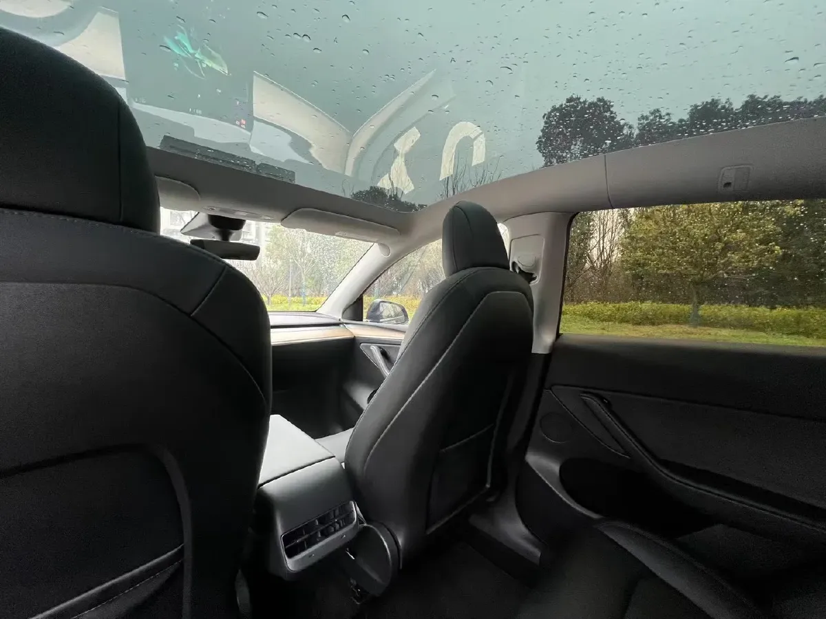 2022 Tesla Model Y BEV 60KWH,autocango,china used car exporter,china ev exporter,chinese used car exporter,chinese used ev exporter