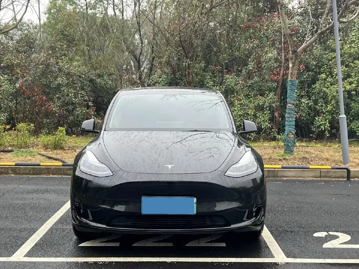 2022 Tesla Model Y BEV 60KWH,autocango,china used car exporter,china ev exporter,chinese used car exporter,chinese used ev exporter