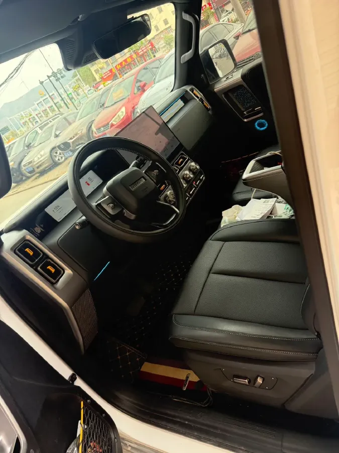 2025 Yufeng Auto Golden Warehouse BEV,autocango,china used car exporter,china ev exporter,chinese used car exporter,chinese used ev exporter