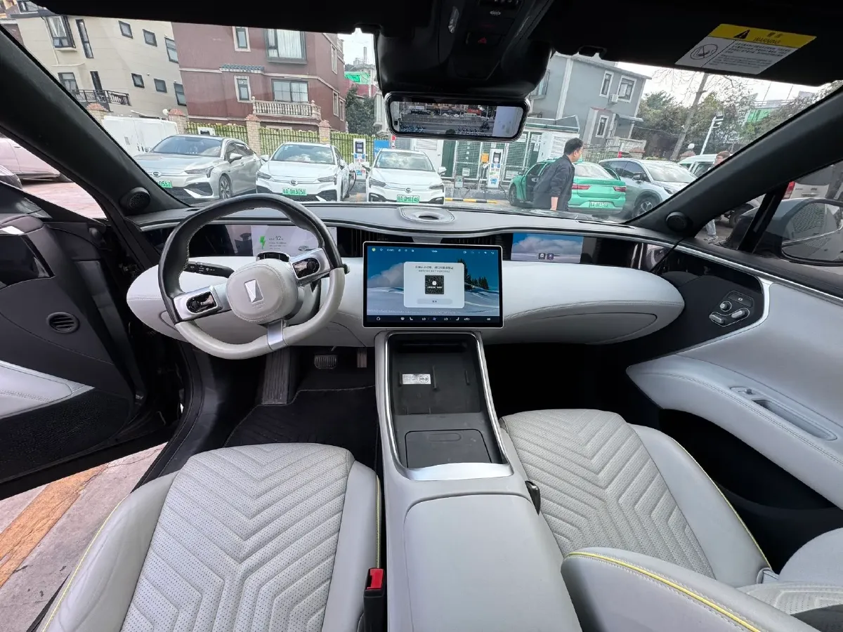 2023 Avatr 11 BEV 116KWH,autocango,china used car exporter,china ev exporter,chinese used car exporter,chinese used ev exporter