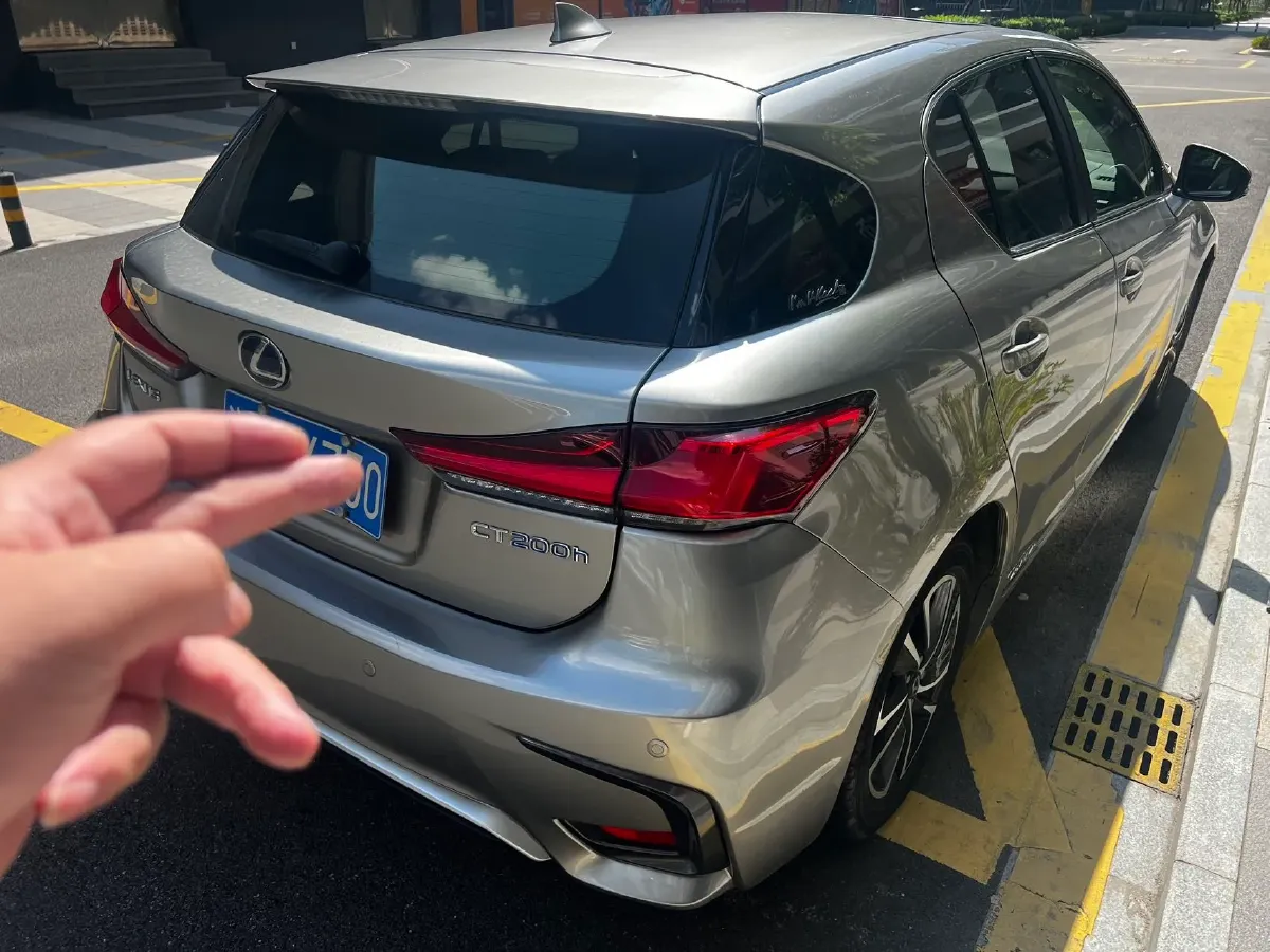 2017 Lexus CT 1.8L 99HP L4 E-CVT Hybrid,autocango,china used car exporter,china ev exporter,chinese used car exporter,chinese used ev exporter