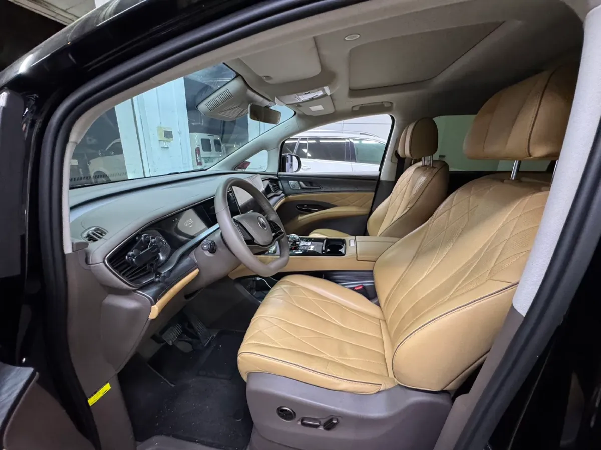 2022 HongQi HS7 3.0T 337HP V6 8AT,autocango,china used car exporter,china ev exporter,chinese used car exporter,chinese used ev exporter