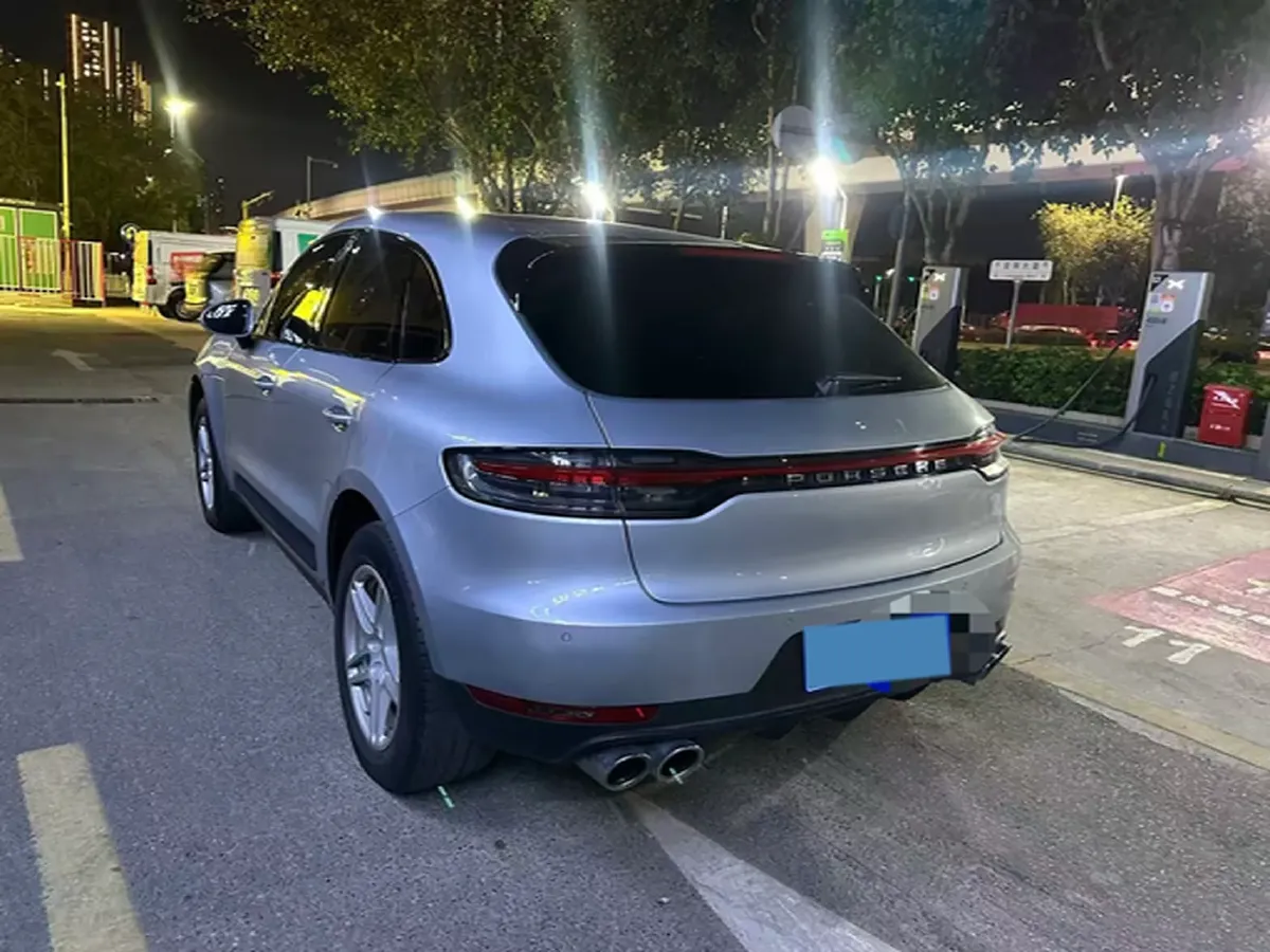 2018 Porsche Macan 2.0T 252HP L4 7DCT,autocango,china used car exporter,china ev exporter,chinese used car exporter,chinese used ev exporter