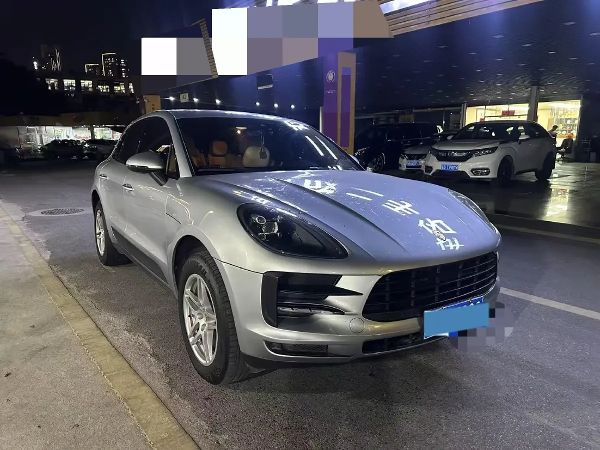 2018 Porsche Macan 2.0T 252HP L4 7DCT,autocango,china used car exporter,china ev exporter,chinese used car exporter,chinese used ev exporter