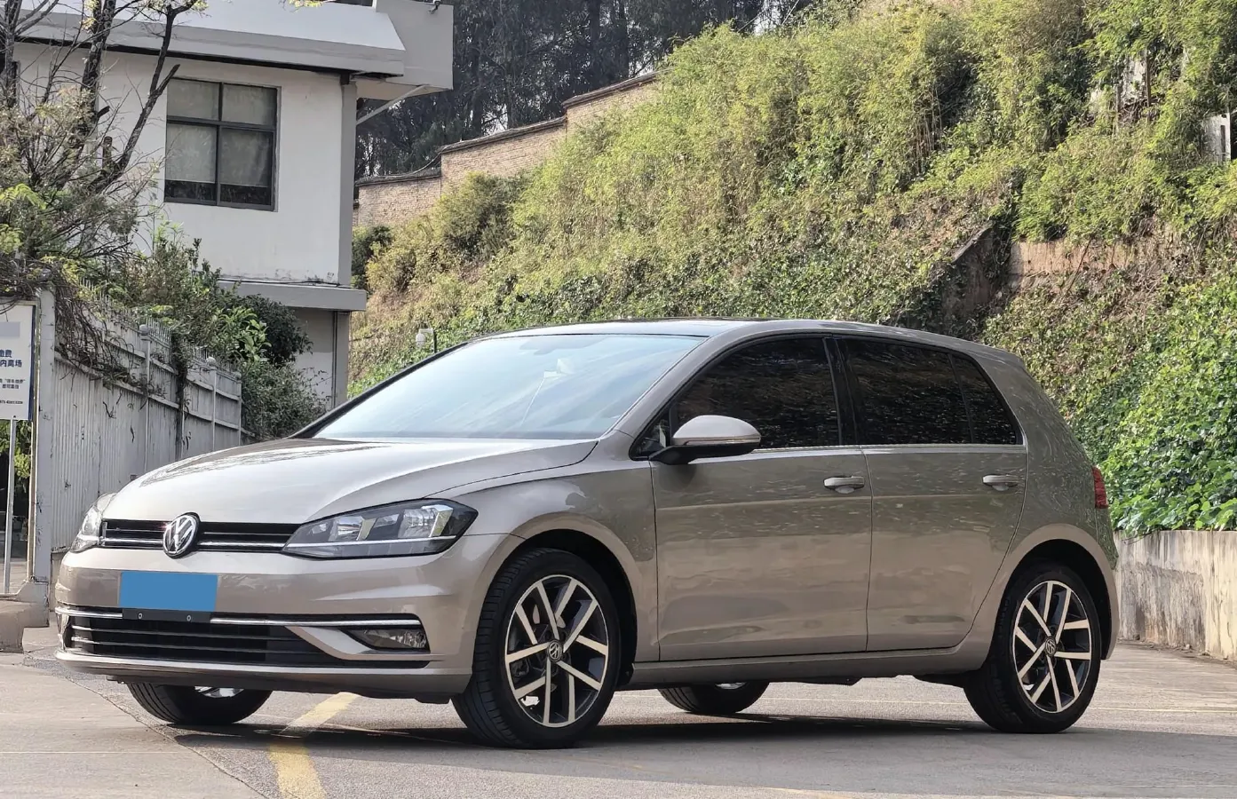 2020 Volkswagen Golf 1.4T 150HP L4 7DCT,autocango,china used car exporter,china ev exporter,chinese used car exporter,chinese used ev exporter
