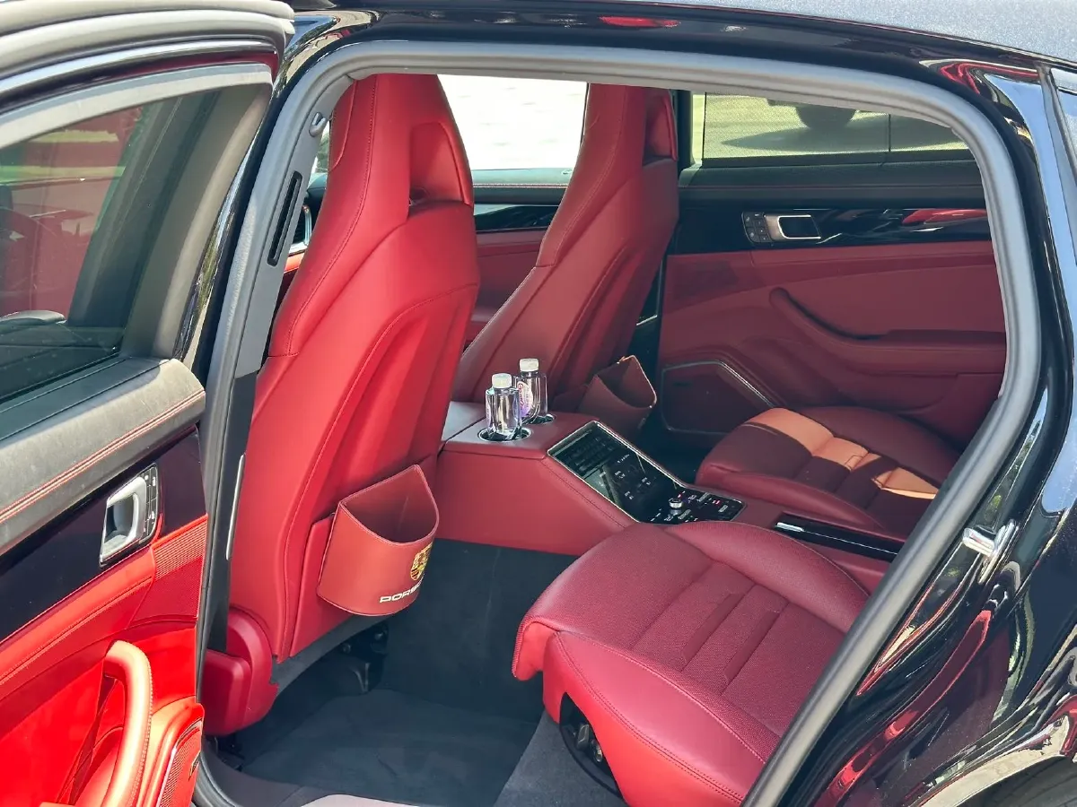 2023 Porsche Panamera 2.9T 330HP V6 8DCT,autocango,china used car exporter,china ev exporter,chinese used car exporter,chinese used ev exporter