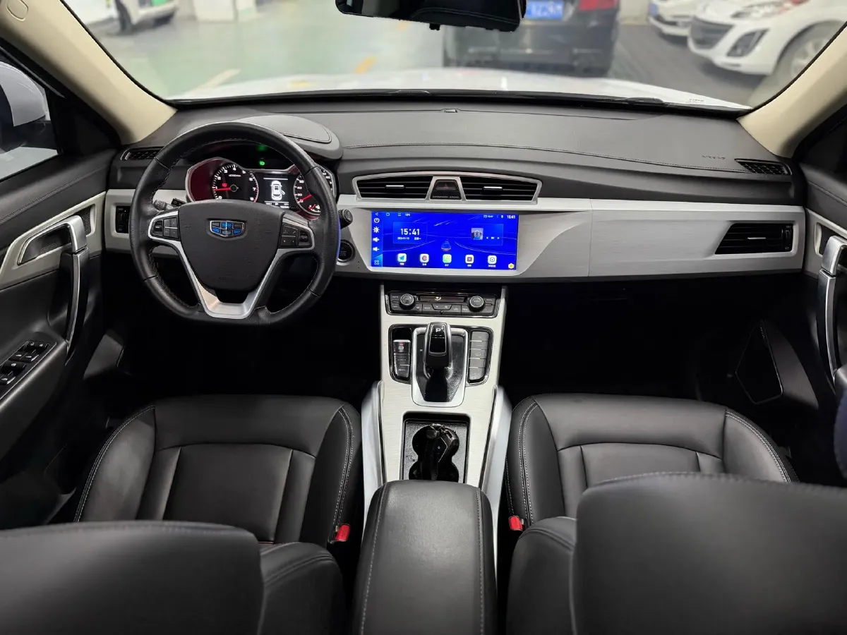 2020 Roewe i6 1.5T 169HP L4 7DCT,autocango,china used car exporter,china ev exporter,chinese used car exporter,chinese used ev exporter