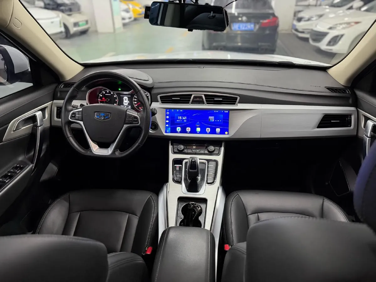 2020 Roewe i6 1.5T 169HP L4 7DCT,autocango,china used car exporter,china ev exporter,chinese used car exporter,chinese used ev exporter