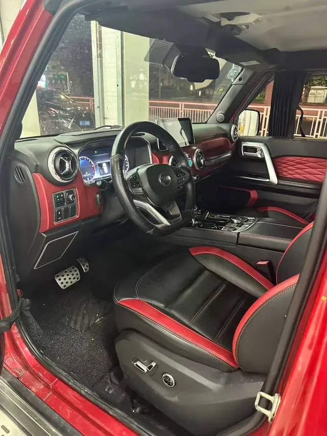 2018 Beijing BJ40 2.3T 250HP L4 6AT,autocango,china used car exporter,china ev exporter,chinese used car exporter,chinese used ev exporter