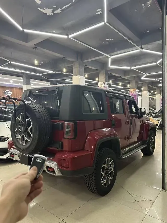 2018 Beijing BJ40 2.3T 250HP L4 6AT,autocango,china used car exporter,china ev exporter,chinese used car exporter,chinese used ev exporter