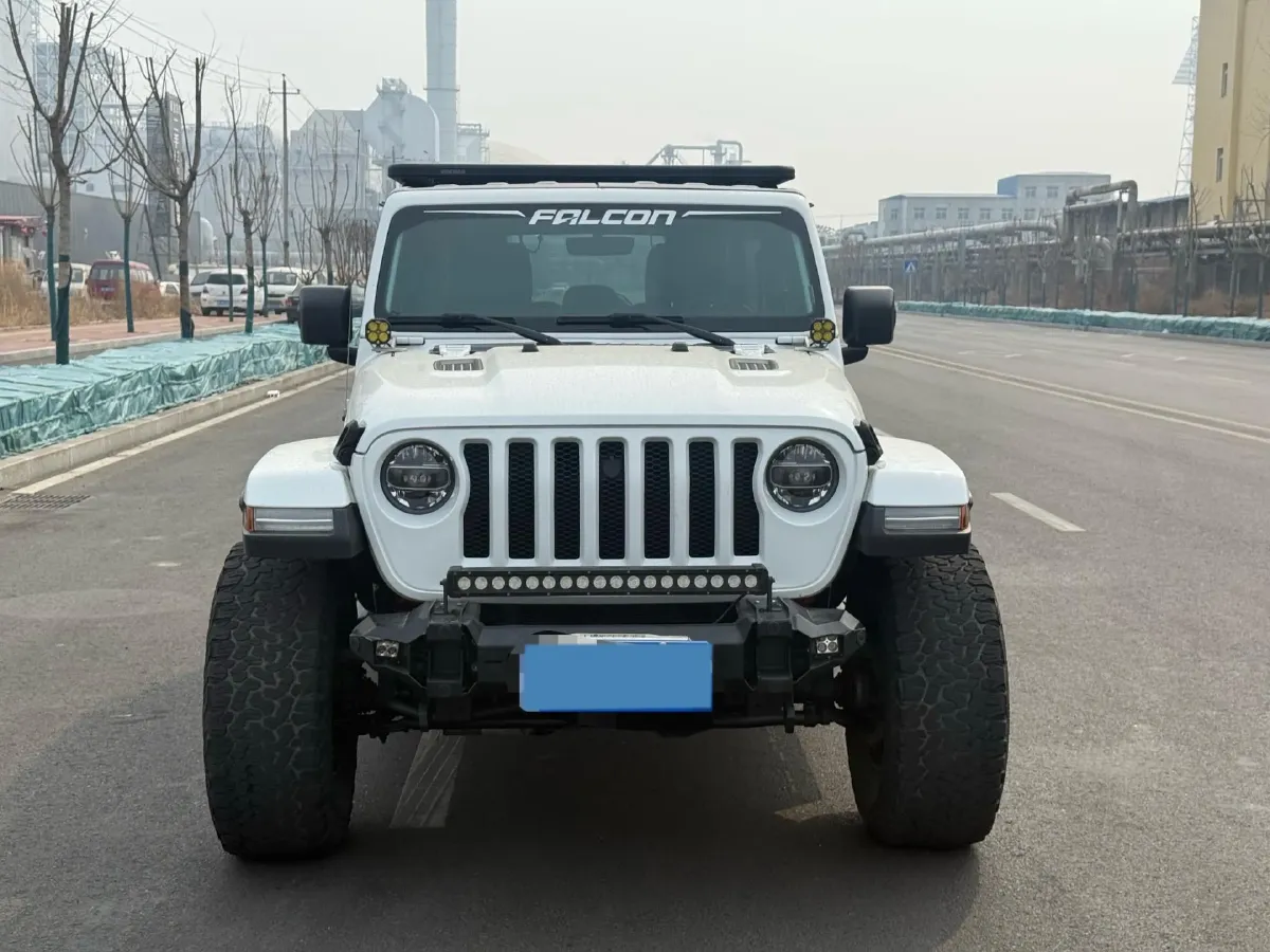 2021 Jeep Wrangler 2.0T 266HP L4 8AT,autocango,china used car exporter,china ev exporter,chinese used car exporter,chinese used ev exporter