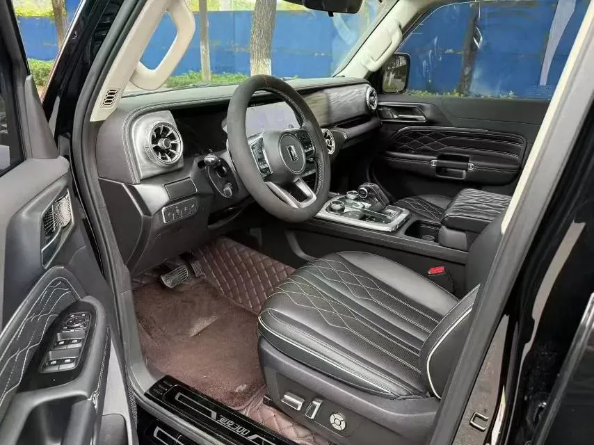 2022 Tank 300 2.0T 227HP L4 8AT,autocango,china used car exporter,china ev exporter,chinese used car exporter,chinese used ev exporter