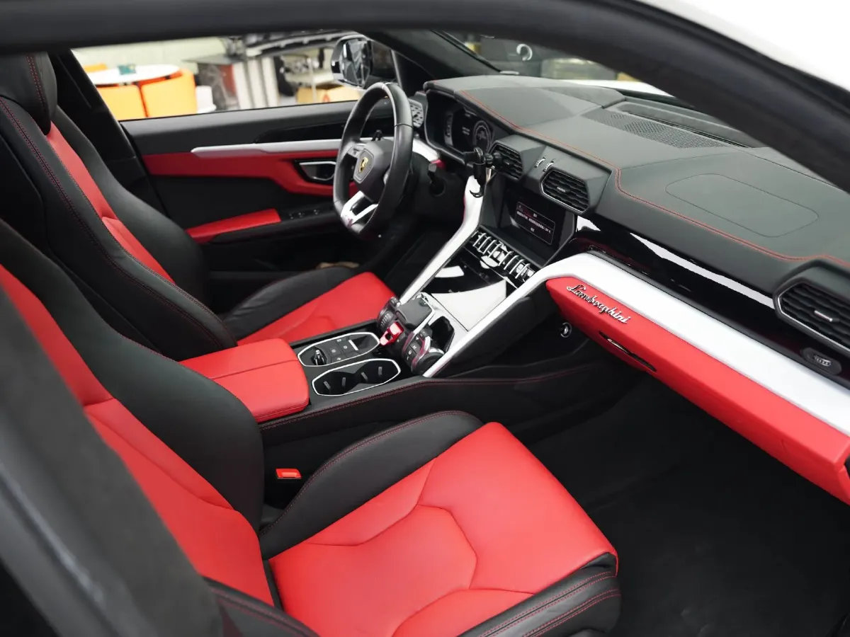 2018 Lamborghini Urus 4.0T 650HP V8 8AT,autocango,china used car exporter,china ev exporter,chinese used car exporter,chinese used ev exporter