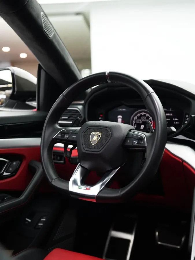 2018 Lamborghini Urus 4.0T 650HP V8 8AT,autocango,china used car exporter,china ev exporter,chinese used car exporter,chinese used ev exporter