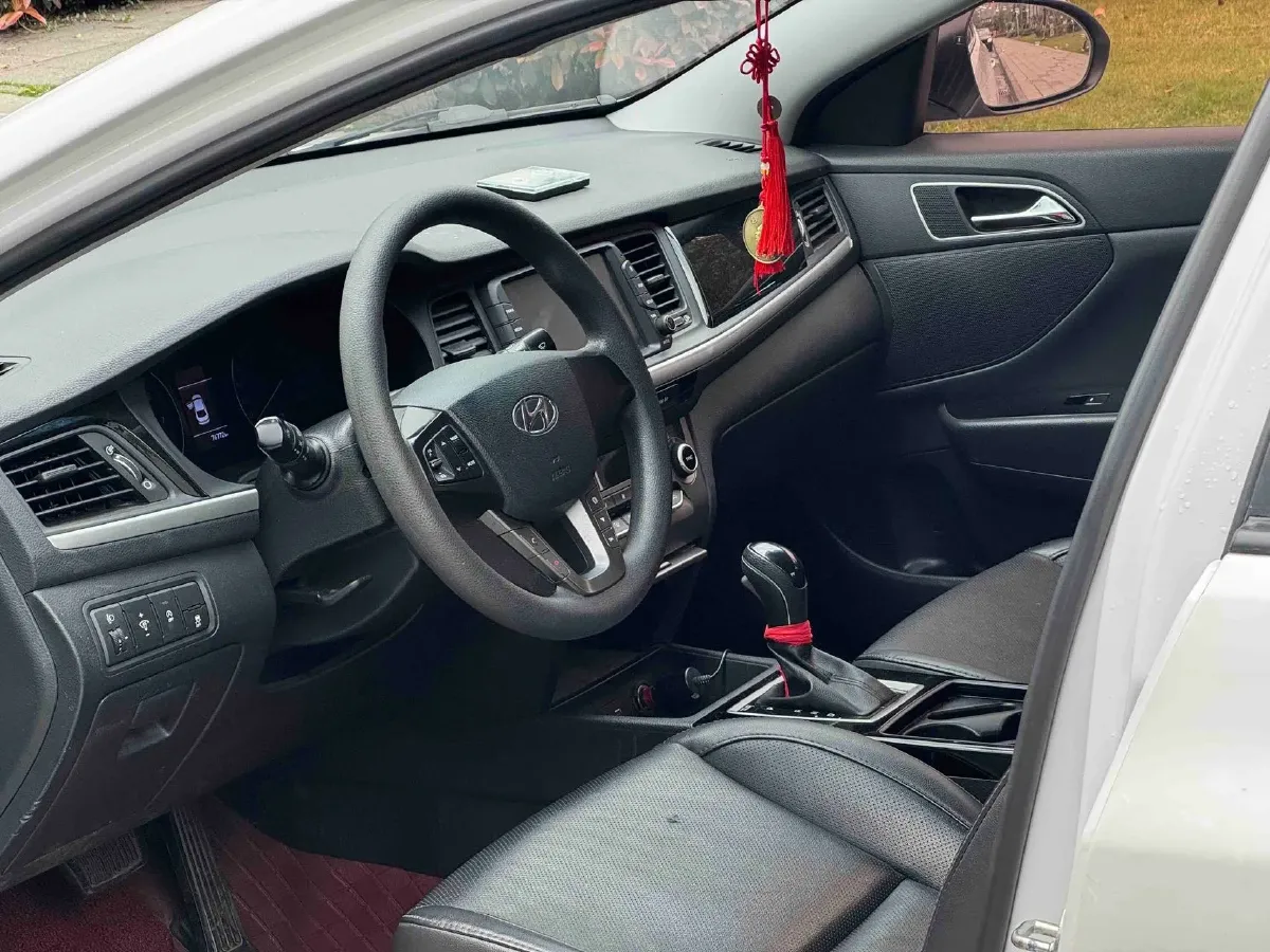 2017 Hyundai Mistra 1.8L 143HP L4 6AT,autocango,china used car exporter,china ev exporter,chinese used car exporter,chinese used ev exporter