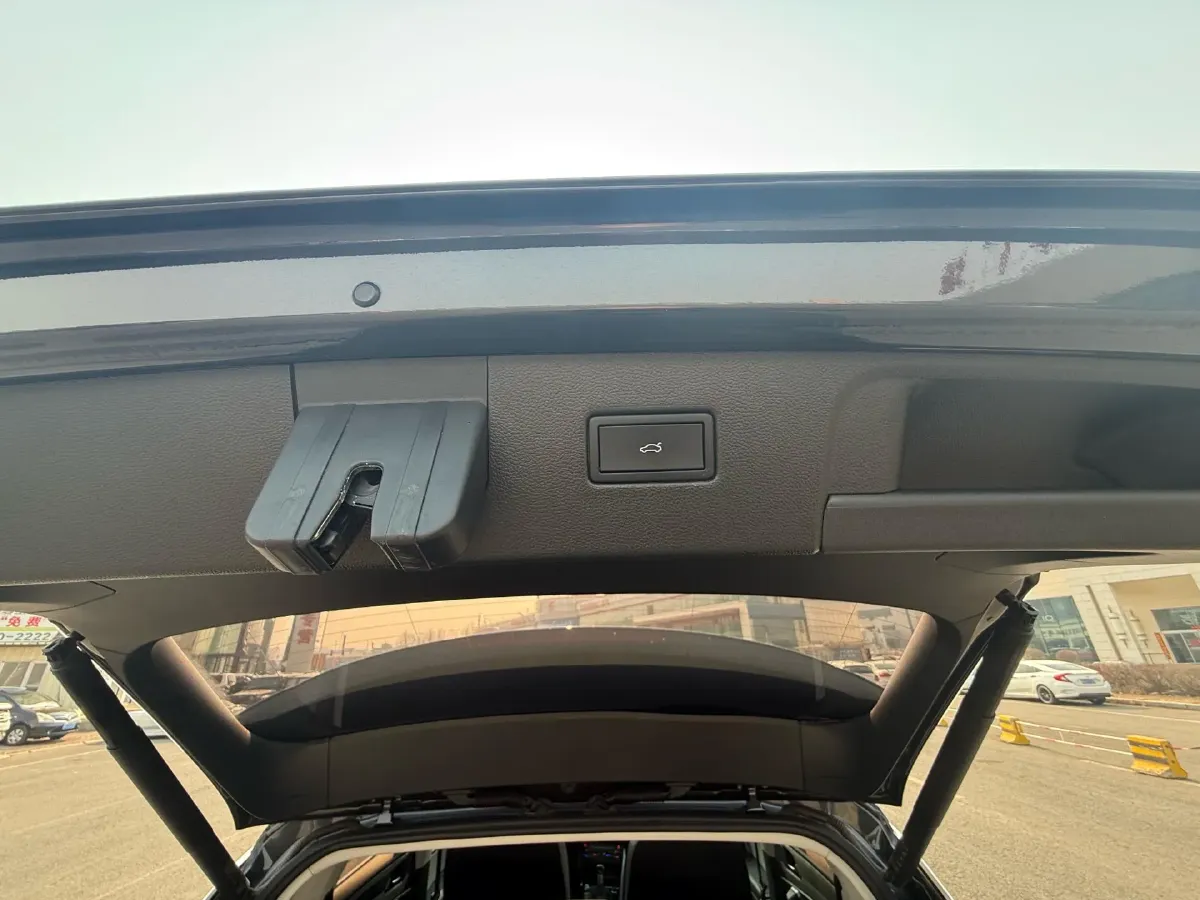 2023 Volkswagen Tayron 1.4T 150HP L4 7DCT,autocango,china used car exporter,china ev exporter,chinese used car exporter,chinese used ev exporter