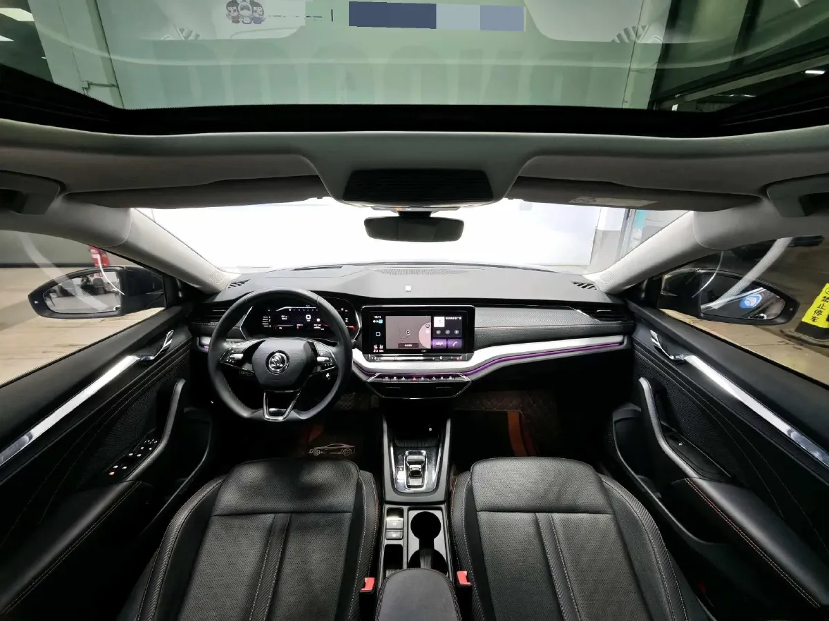 2021 Skoda Octavia 1.4T 150HP L4 7DCT,autocango,china used car exporter,china ev exporter,chinese used car exporter,chinese used ev exporter