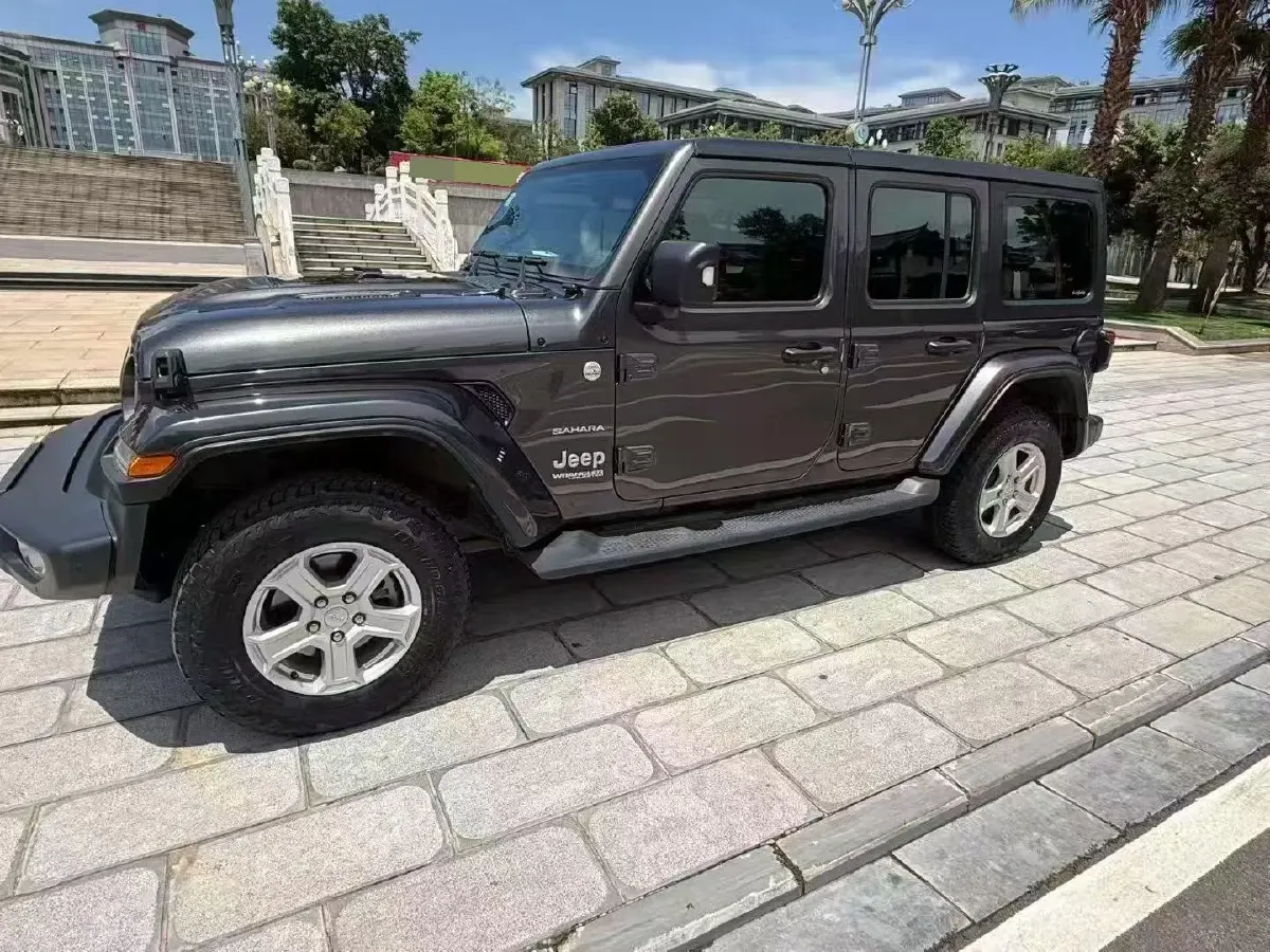2019 Jeep Wrangler 2.0T 266HP L4 8AT,autocango,china used car exporter,china ev exporter,chinese used car exporter,chinese used ev exporter