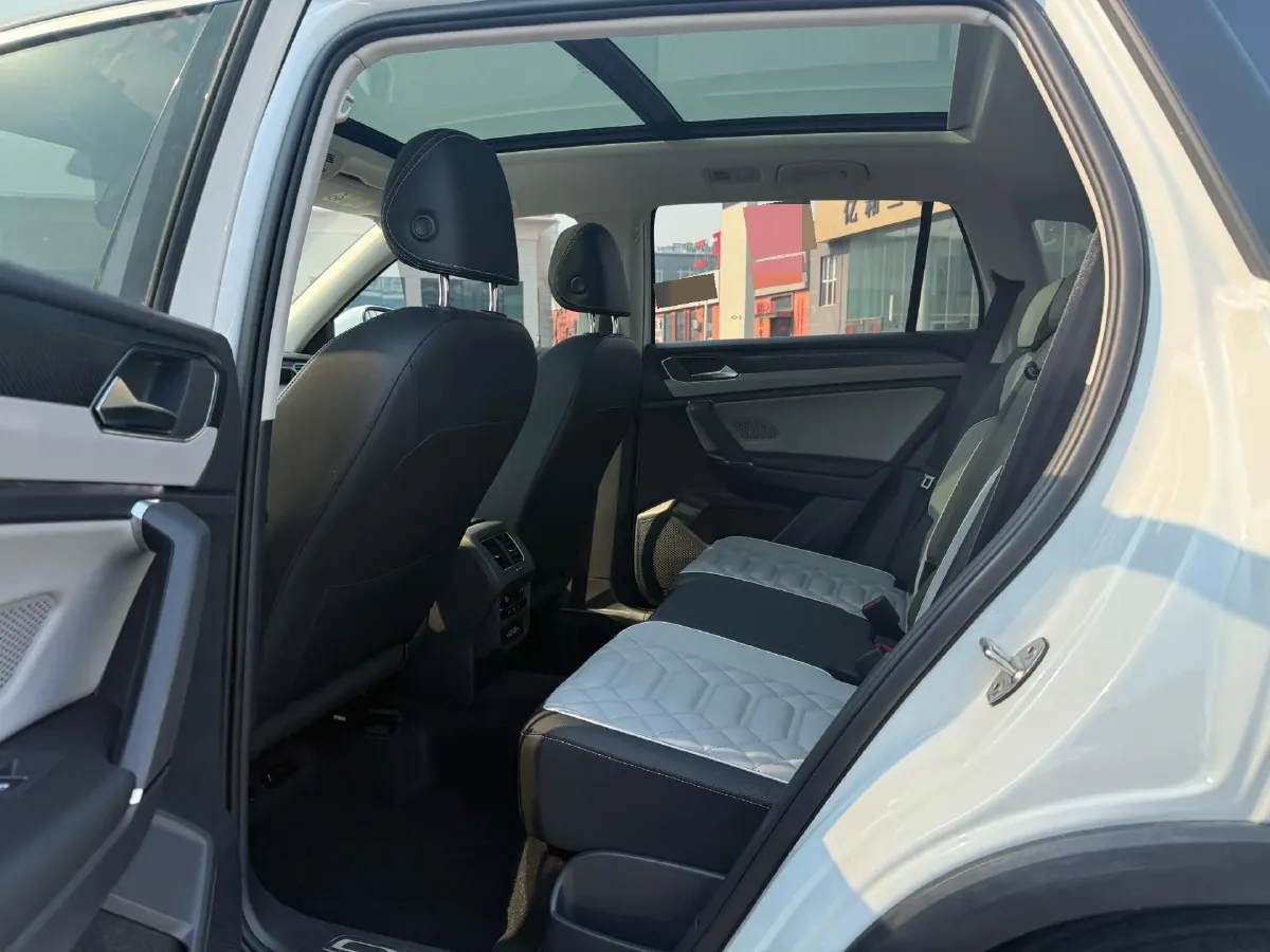 2023 Volkswagen Tayron 1.4T 150HP L4 7DCT,autocango,china used car exporter,china ev exporter,chinese used car exporter,chinese used ev exporter