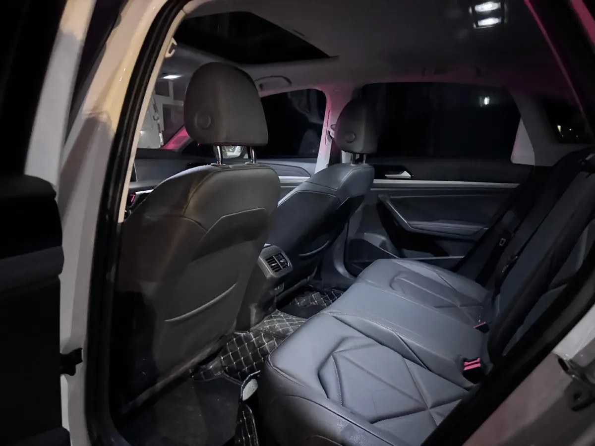 2024 Volkswagen Lavida 1.5T 160HP L4 7DCT,autocango,china used car exporter,china ev exporter,chinese used car exporter,chinese used ev exporter