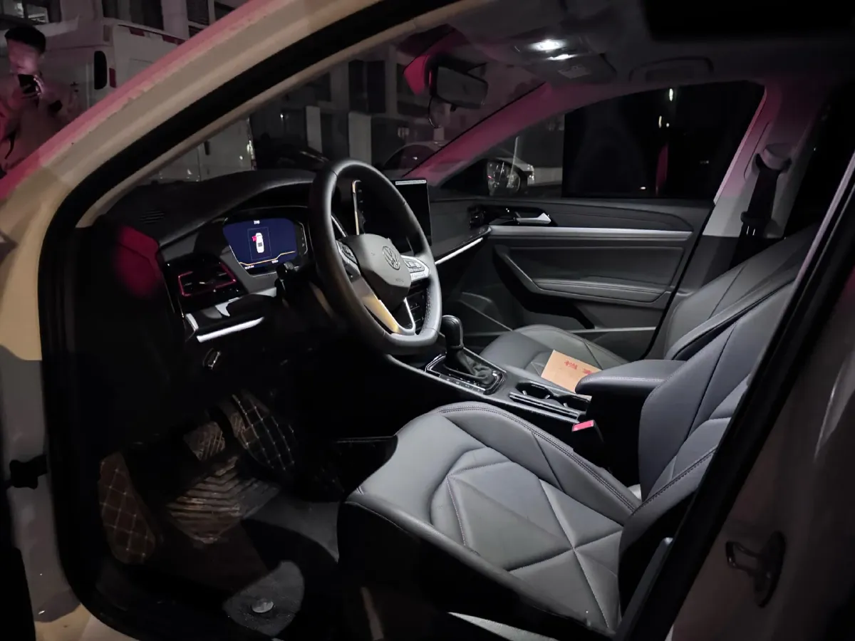 2024 Volkswagen Lavida 1.5T 160HP L4 7DCT,autocango,china used car exporter,china ev exporter,chinese used car exporter,chinese used ev exporter