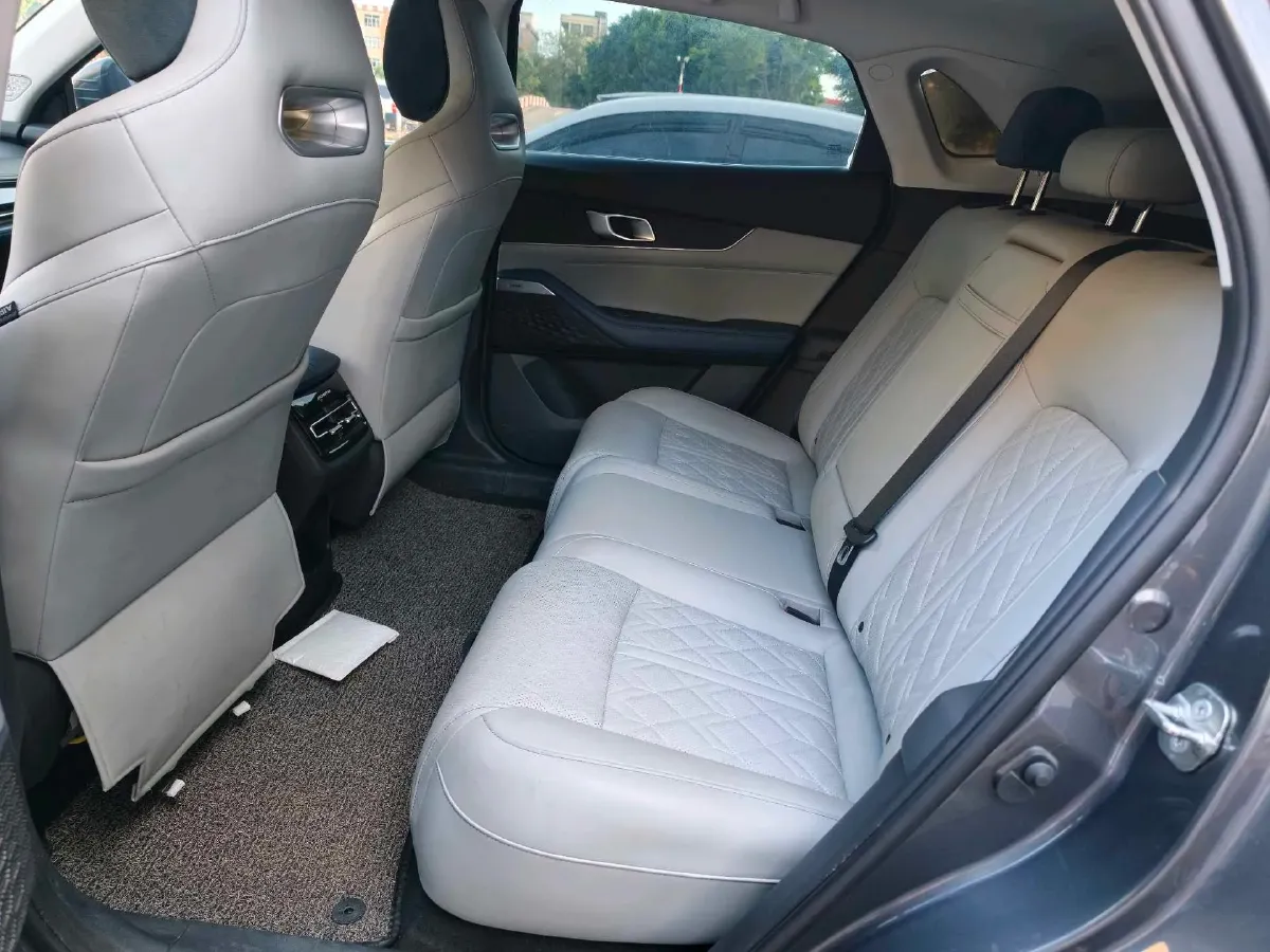 2022 Chevrolet Menlo BEV 61.1KWH,autocango,china used car exporter,china ev exporter,chinese used car exporter,chinese used ev exporter