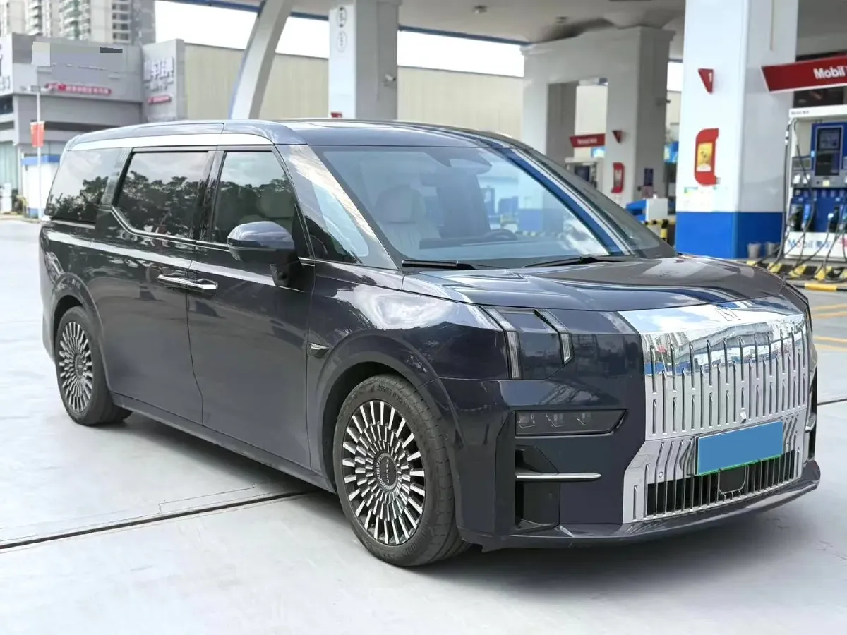 2022 Zeekr 009 BEV 116KWH,autocango,china used car exporter,china ev exporter,chinese used car exporter,chinese used ev exporter