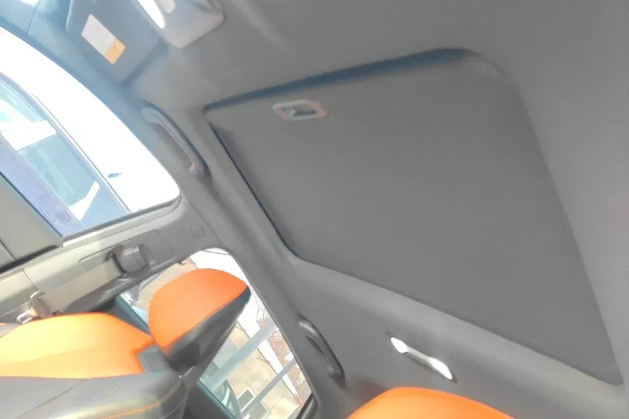 2023 ChangAn UNI-V iDD 1.5T 170HP L4 6TCT PHEV 18.4KWH,autocango,china used car exporter,china ev exporter,chinese used car exporter,chinese used ev exporter