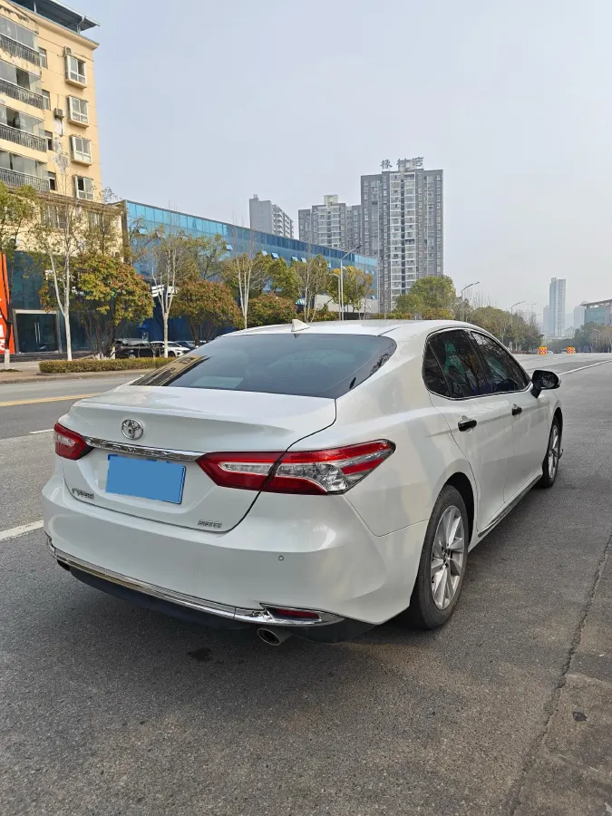 2023 Toyota Camry 2.0L 177HP L4 CVT,autocango,china used car exporter,china ev exporter,chinese used car exporter,chinese used ev exporter