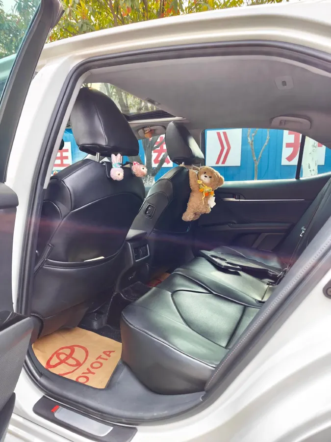 2023 Toyota Camry 2.0L 177HP L4 CVT,autocango,china used car exporter,china ev exporter,chinese used car exporter,chinese used ev exporter