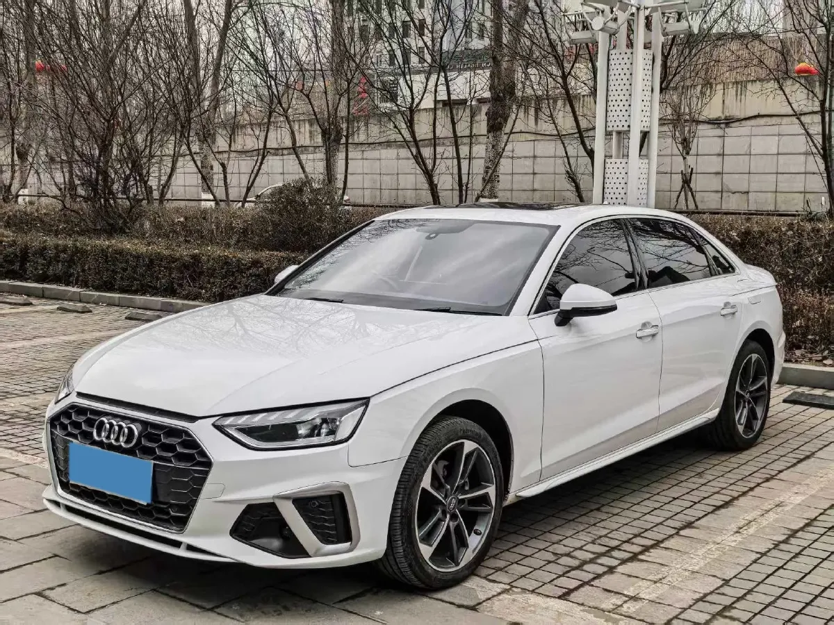 2020 Audi A4L 2.0T 190HP L4 7DCT,autocango,china used car exporter,china ev exporter,chinese used car exporter,chinese used ev exporter