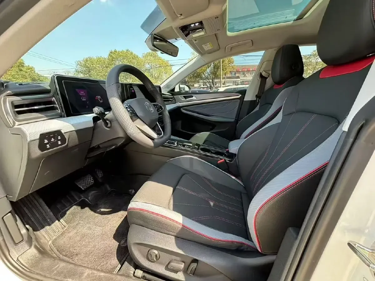 2023 Volkswagen Lamando 1.4T 150HP L4 7DCT,autocango,china used car exporter,china ev exporter,chinese used car exporter,chinese used ev exporter