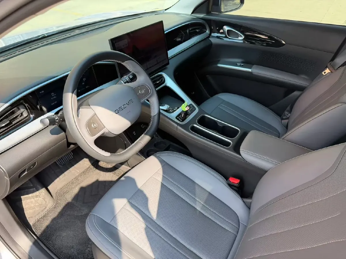 2025 ChangAn KuaYue KuaYueXing V5 EV BEV 41.87KWH,autocango,china used car exporter,china ev exporter,chinese used car exporter,chinese used ev exporter