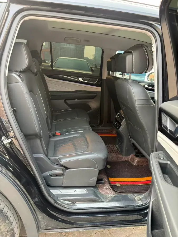 2023 Volkswagen Teramont 2.0T 220HP L4 7DCT,autocango,china used car exporter,china ev exporter,chinese used car exporter,chinese used ev exporter