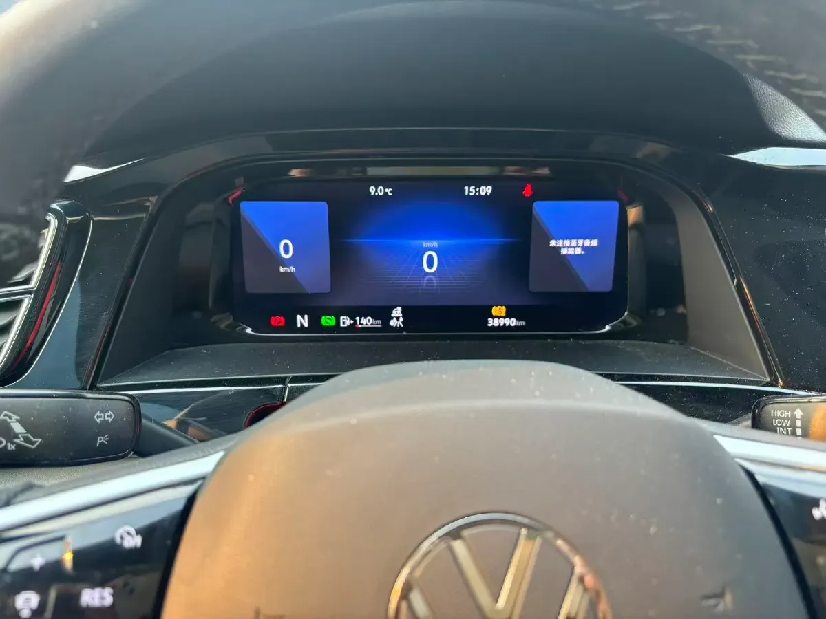 2023 Volkswagen Teramont 2.0T 220HP L4 7DCT,autocango,china used car exporter,china ev exporter,chinese used car exporter,chinese used ev exporter