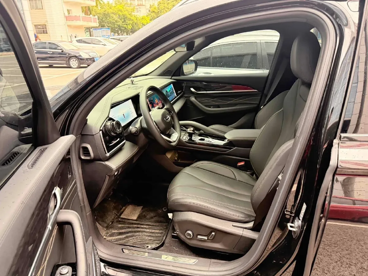 2024 Geely Monjaro 2.0T 218HP L4 7DCT,autocango,china used car exporter,china ev exporter,chinese used car exporter,chinese used ev exporter