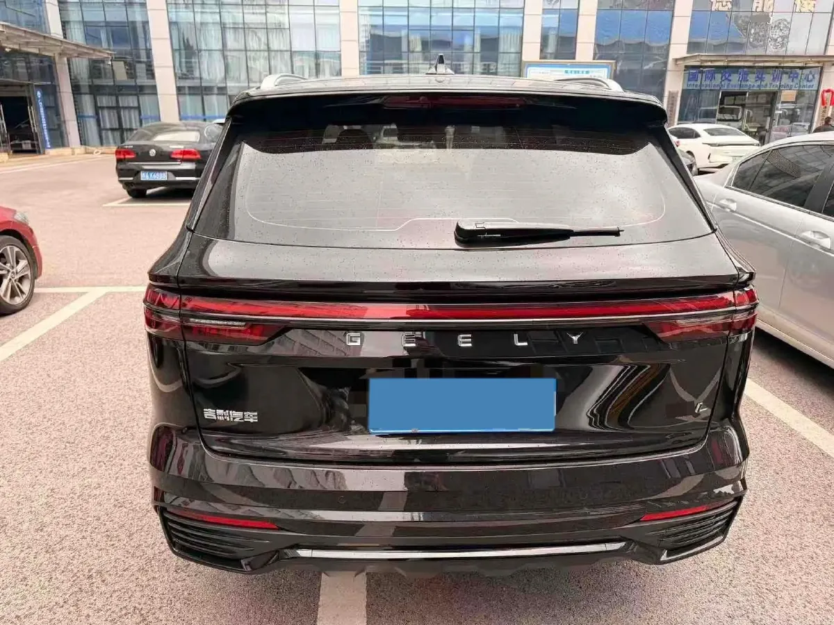 2024 Geely Monjaro 2.0T 218HP L4 7DCT,autocango,china used car exporter,china ev exporter,chinese used car exporter,chinese used ev exporter