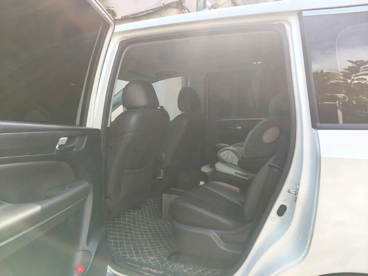 2021 GAC Trumpchi M6 1.5T 169HP L4 7DCT,autocango,china used car exporter,china ev exporter,chinese used car exporter,chinese used ev exporter