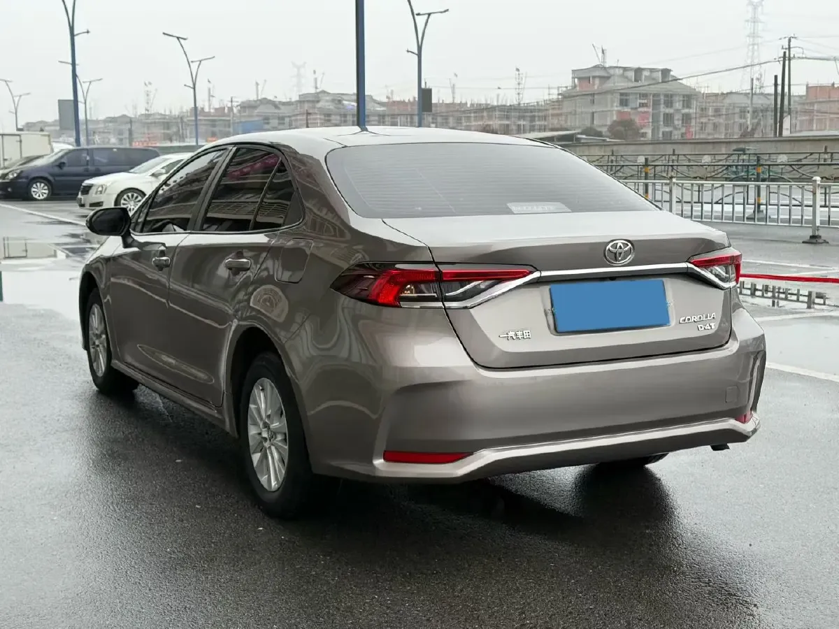 2022 Toyota Corolla 1.2T 116HP L4 CVT,autocango,china used car exporter,china ev exporter,chinese used car exporter,chinese used ev exporter