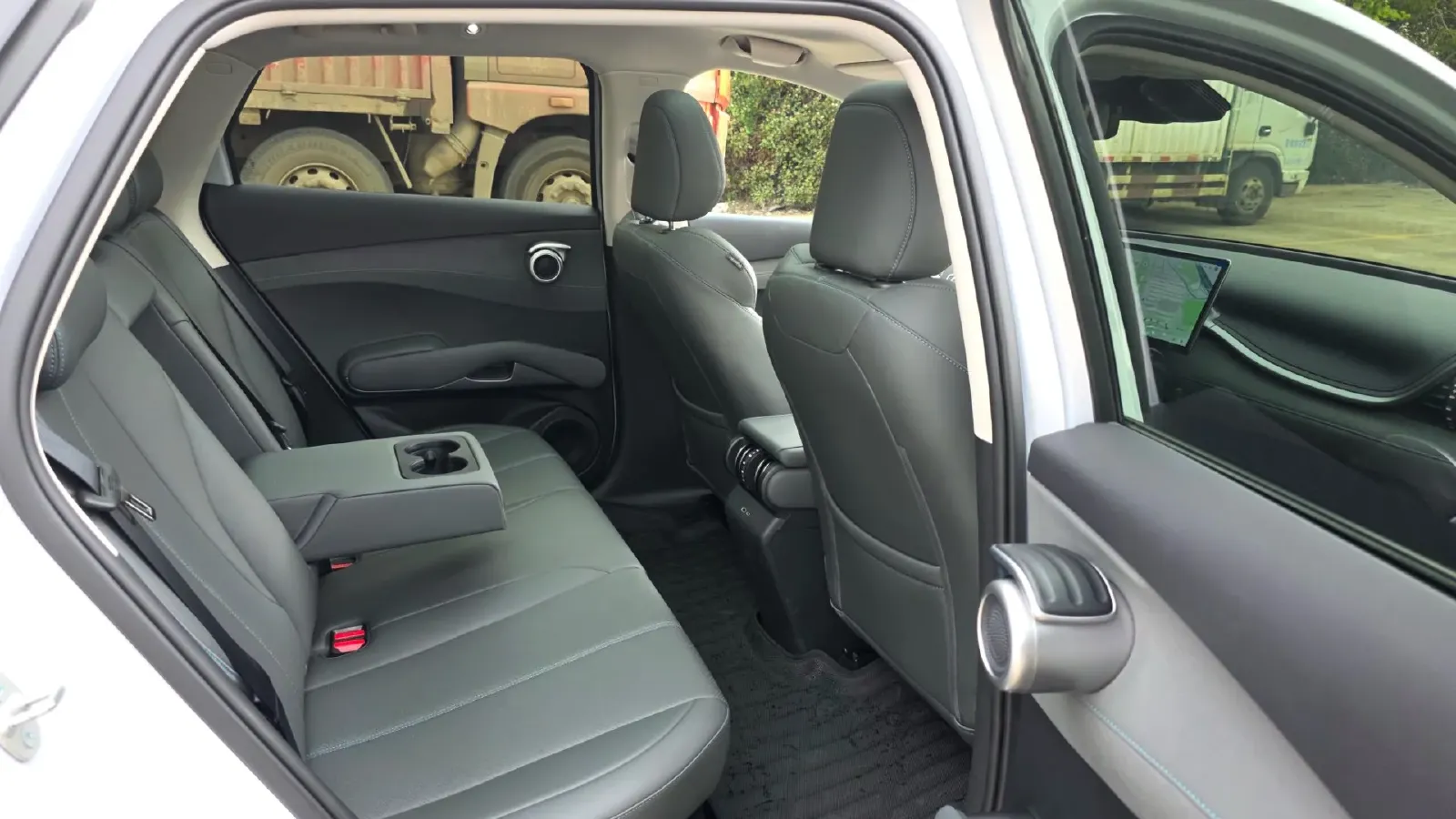 2025 BYD Yuan Plus BEV 60.48KWH,autocango,china used car exporter,china ev exporter,chinese used car exporter,chinese used ev exporter