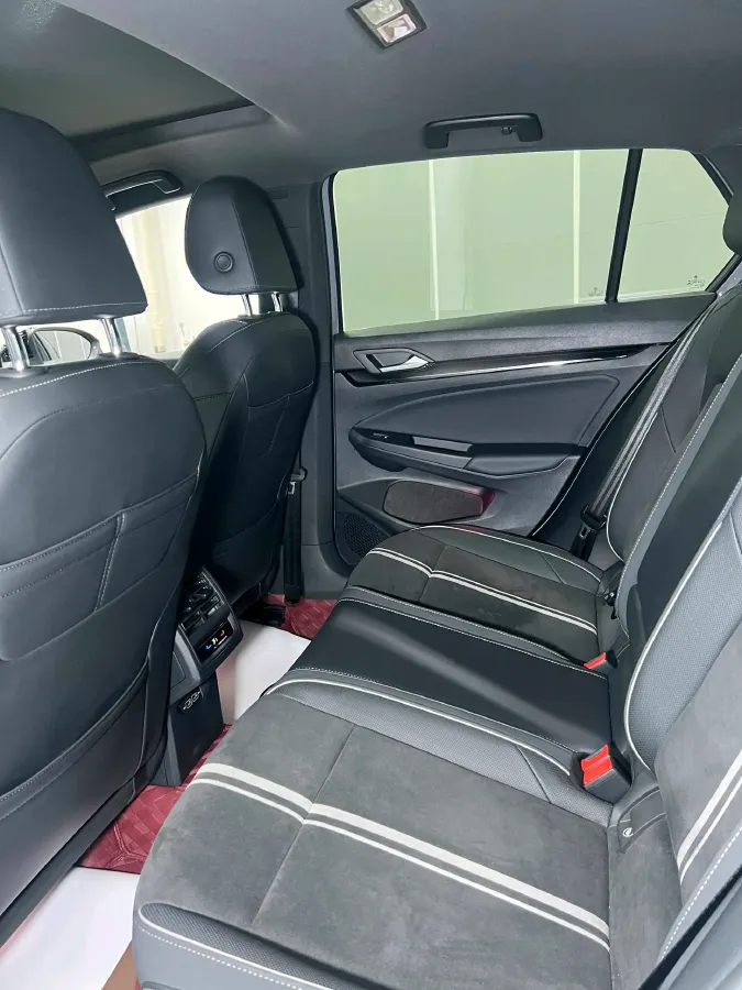 2021 Volkswagen Golf 1.4T 150HP L4 7DCT,autocango,china used car exporter,china ev exporter,chinese used car exporter,chinese used ev exporter