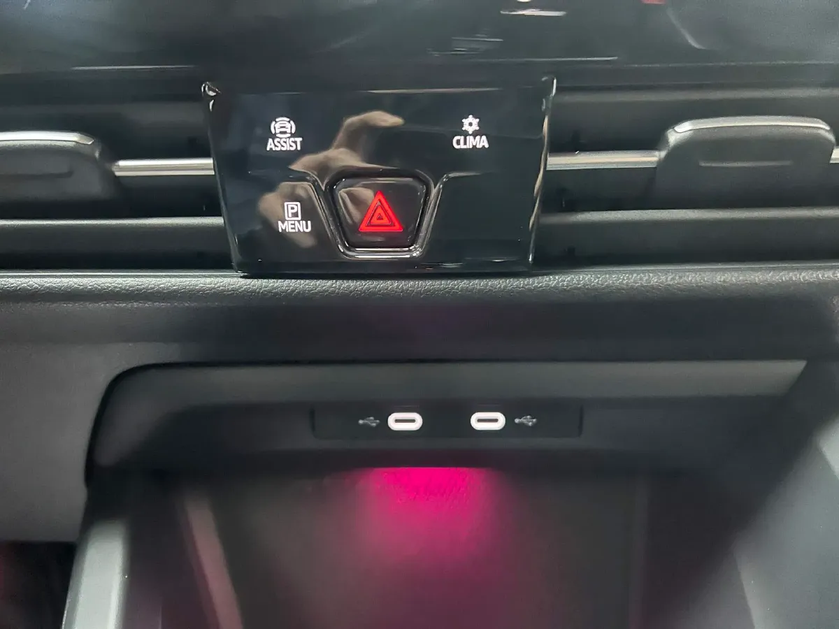 2021 Volkswagen Golf 1.4T 150HP L4 7DCT,autocango,china used car exporter,china ev exporter,chinese used car exporter,chinese used ev exporter