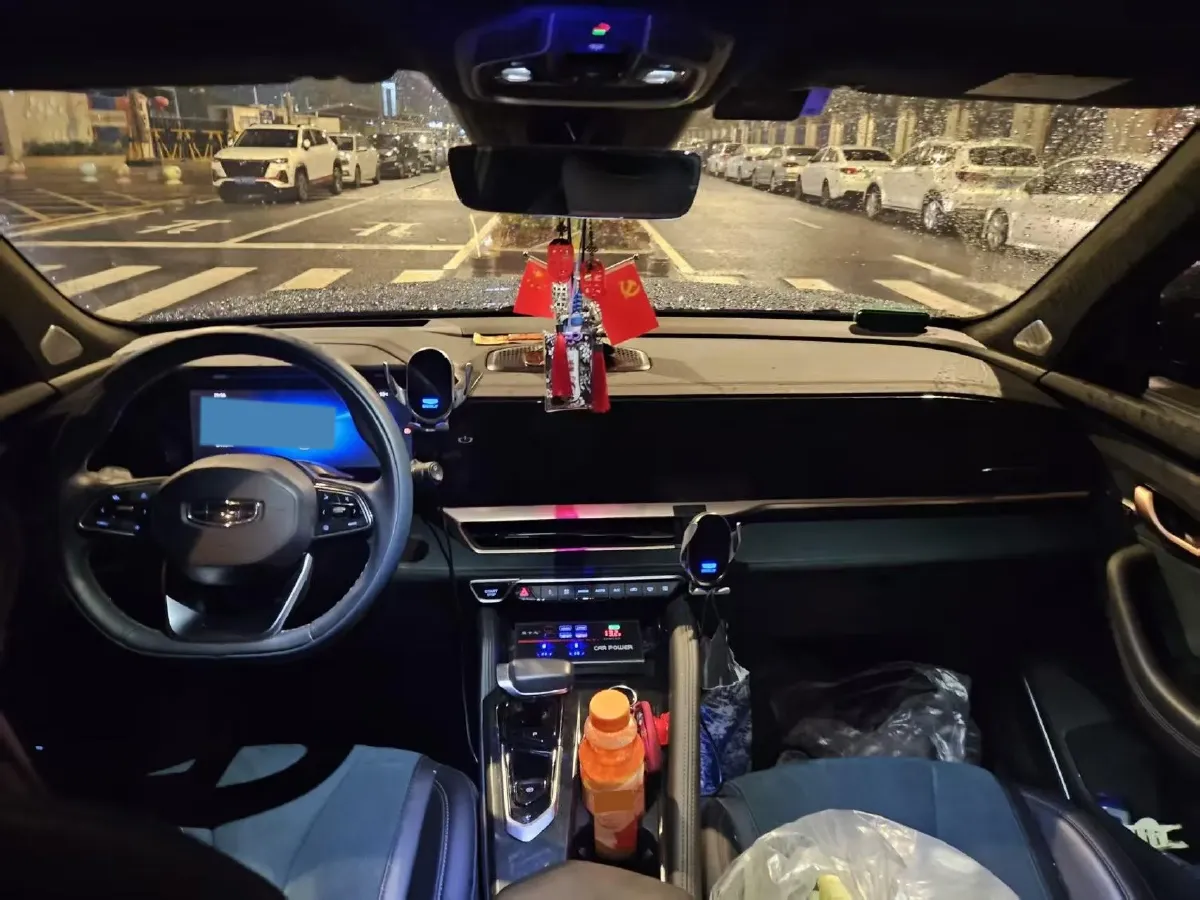 2024 Geely Monjaro 2.0T 238HP L4 8AT,autocango,china used car exporter,china ev exporter,chinese used car exporter,chinese used ev exporter