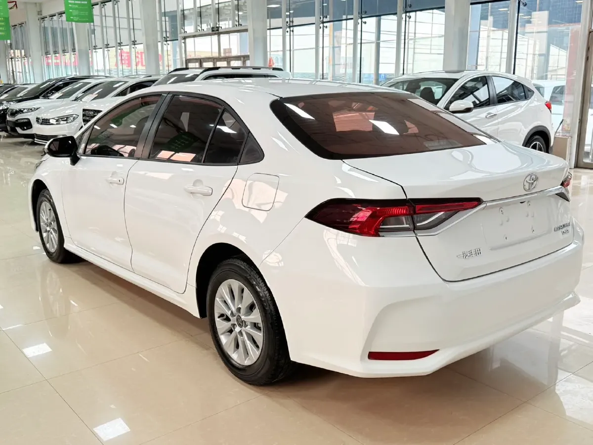 2022 Toyota Corolla 1.2T 116HP L4 CVT,autocango,china used car exporter,china ev exporter,chinese used car exporter,chinese used ev exporter